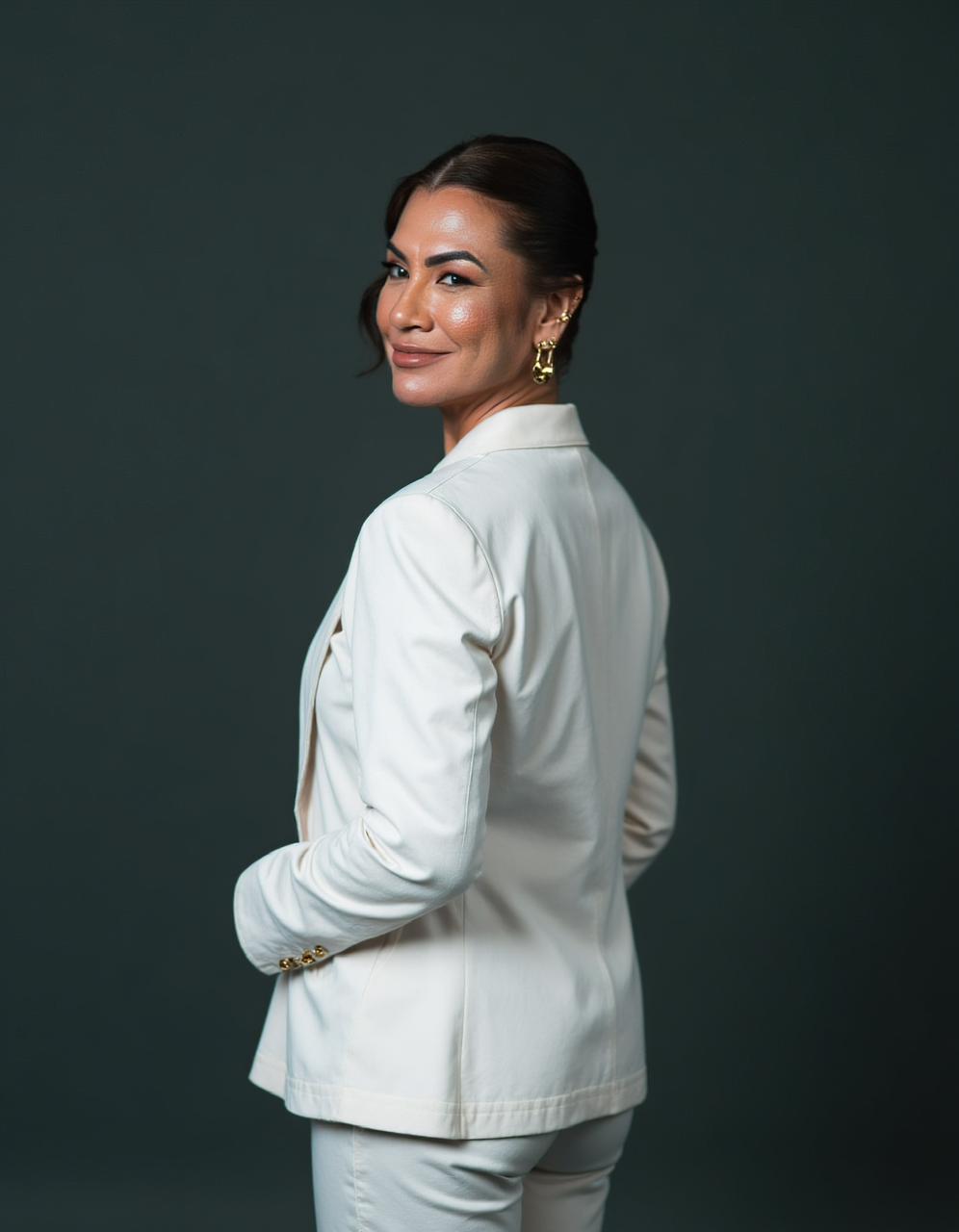 Dra Flavia Menezes — enfermeira esteta
